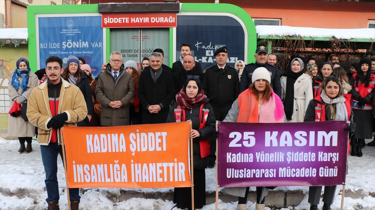 Yozgat'ta 'Şiddete Hayır Durağı' Törenle Açıldı